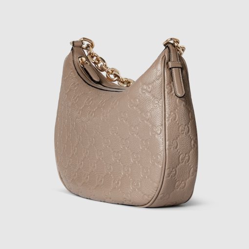 GG EMBLEM MEDIUM SHOULDER TAUPE GG GRAINY BAG